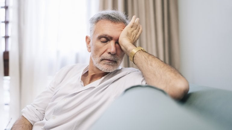 Parkinson: Schlafstörungen und Müdigkeit sind Anzeichen