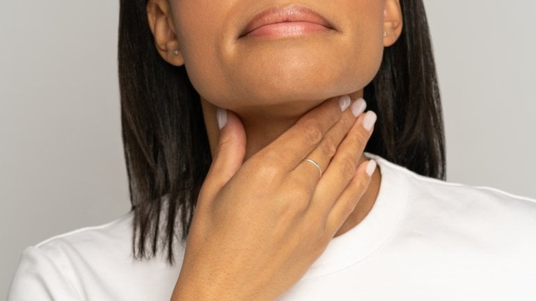 Trockener Mund: typisches Symptom bei Panik