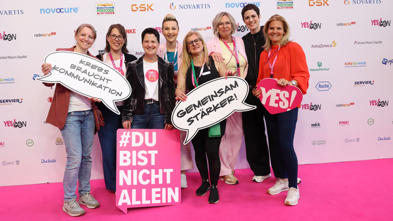 Der Pink Carpet der Yes!Con ist jedes Jahr ein beliebter Spot für Erinnerungsfotos