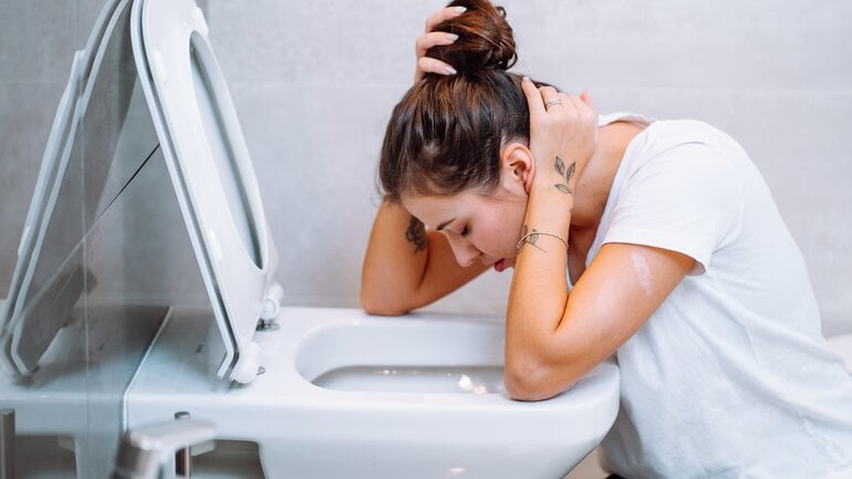 Übelkeit und Erbrechen: Häufige Nebenwirkungen der Abnehmspritze