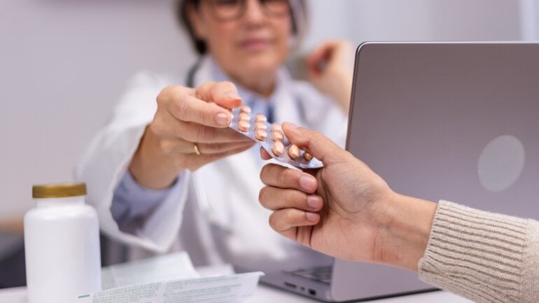 Alttagsfehler bei Colitis ulcerosa: Medikamente nicht einnehmen