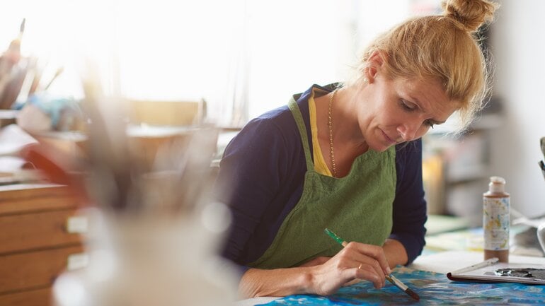 Tipp bei Morbus Crohn: Kreativität als Kraftquelle nutzen