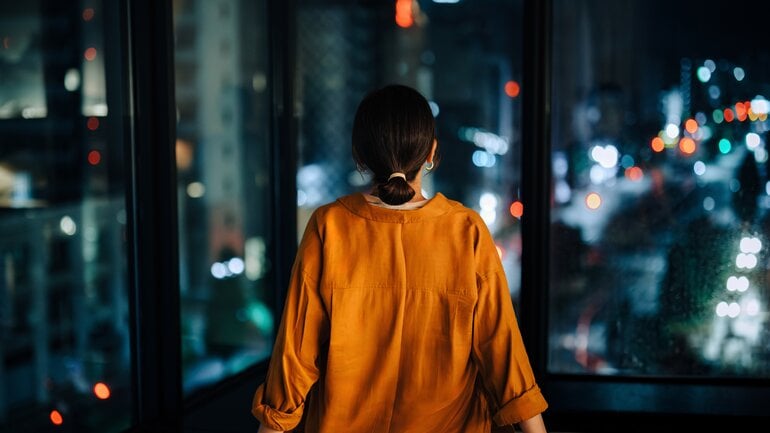 Schlafstörungen: Körperliches Symptom bei Einsamkeit