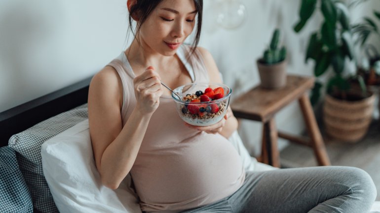 Guter Folsäurelieferant: Erdbeeren sind gesund für Schwangere