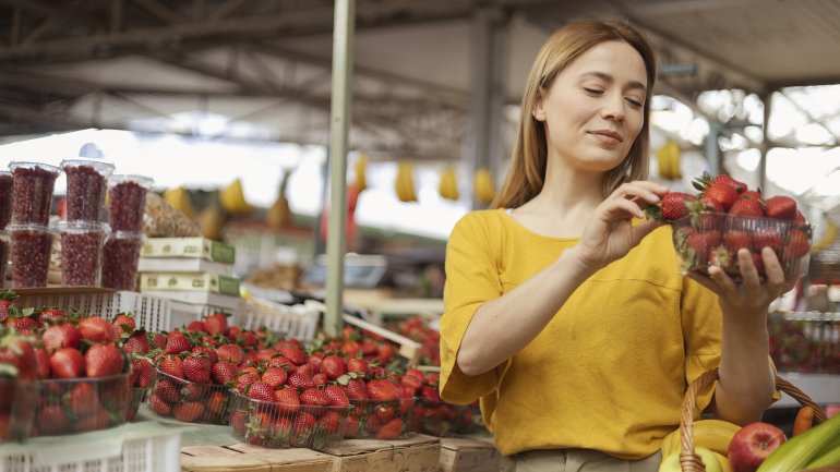 Gesunde Erdbeeren saisonal und regional kaufen