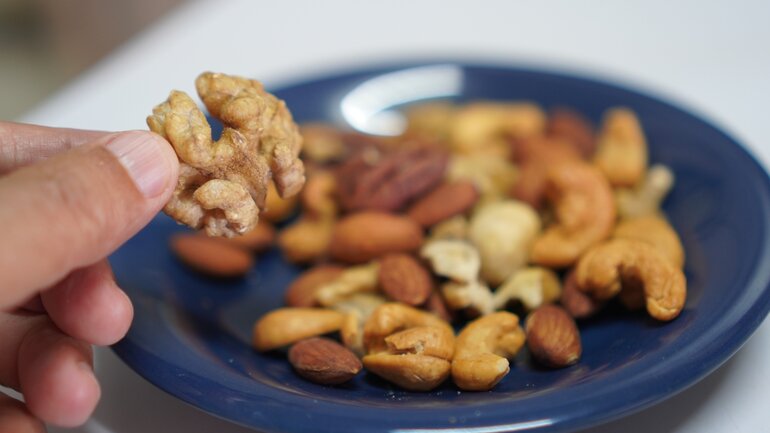 Nüsse und Mandeln als natürliche Blutdrucksenker?