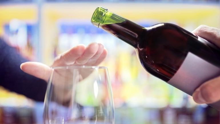 Alkoholverzicht: Unerlässlich bei alkoholischer Fettleber