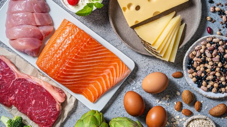 Proteinbedarf decken, um Food Noise zu mindern