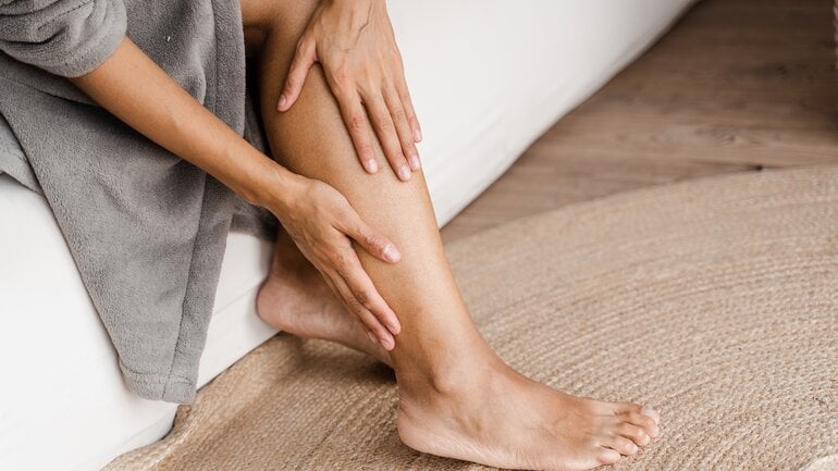 Flüssigkeitsansammlungen sind Symptome bei akutem Nierenversagen