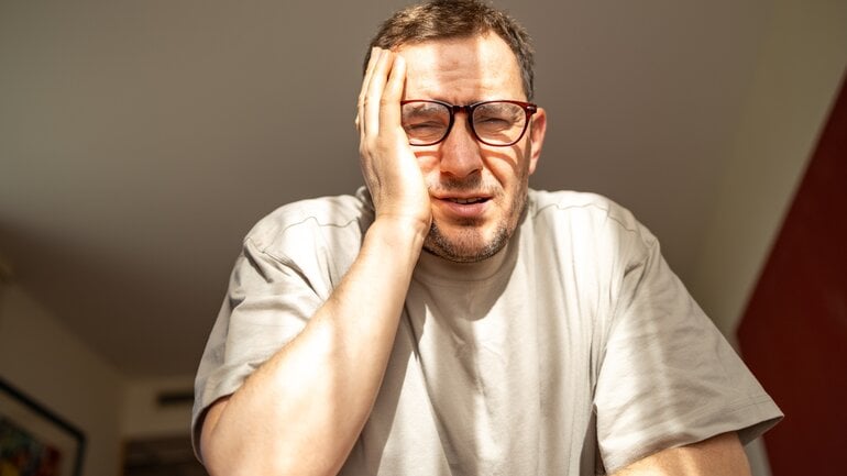 Carotisstenose: Sensibilitätsstörungen sind Symptome