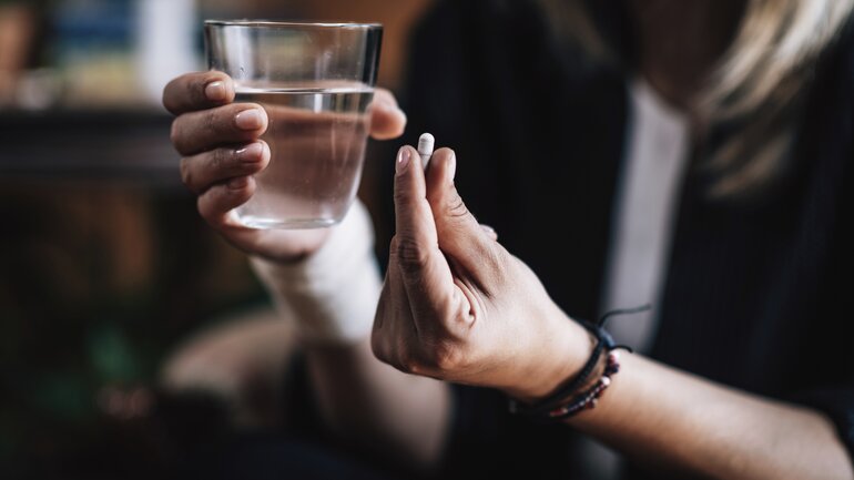 Schmerzmittel und Drogen schaden dem Herzen