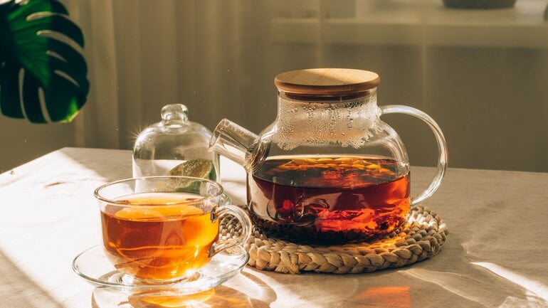 Elektrolytlösung mit Tee? Bei Magen-Darm-Infekten hilfreich