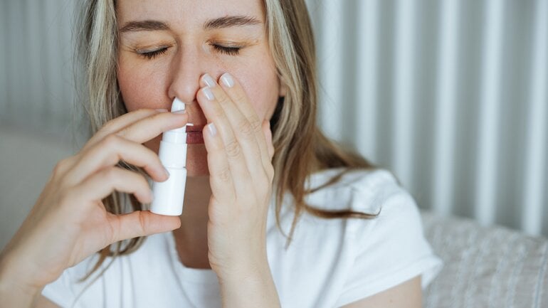 Beginnende Erkältung stoppen mit Rotalgenspray