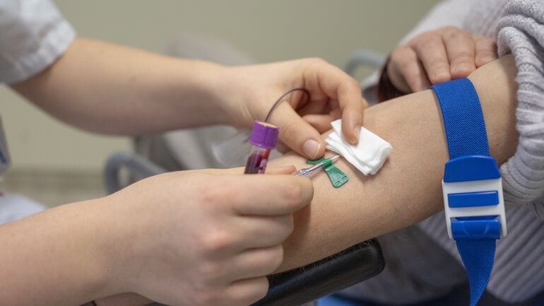 Erhöhte Blutfettwerte können Fettleber verursachen