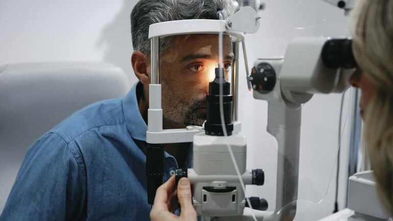 Gerstenkorn: Symptome, die ärztlichen Rat erfordern