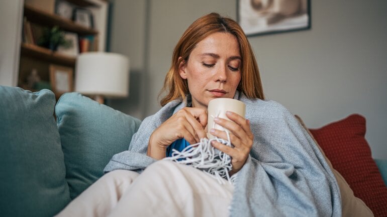 Hausmittel: Welcher Tee bei Erkältung?