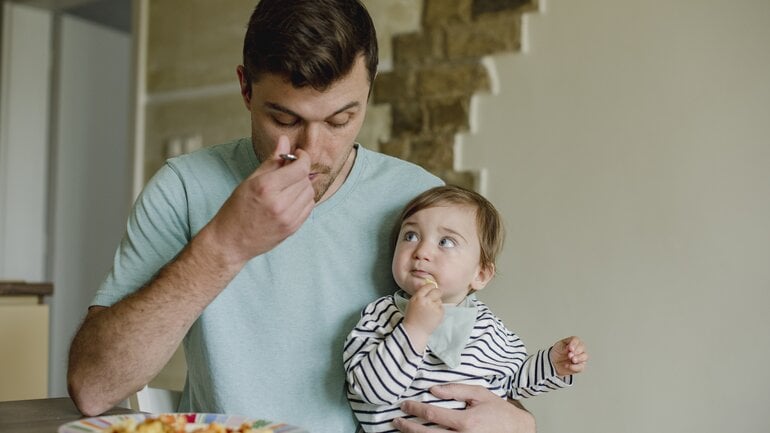 Ansteckung mit Helicobacter pylori über Speichelkontakt