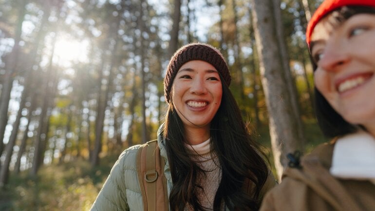Magen entlasten: Leichte Bewegung nach dem Essen