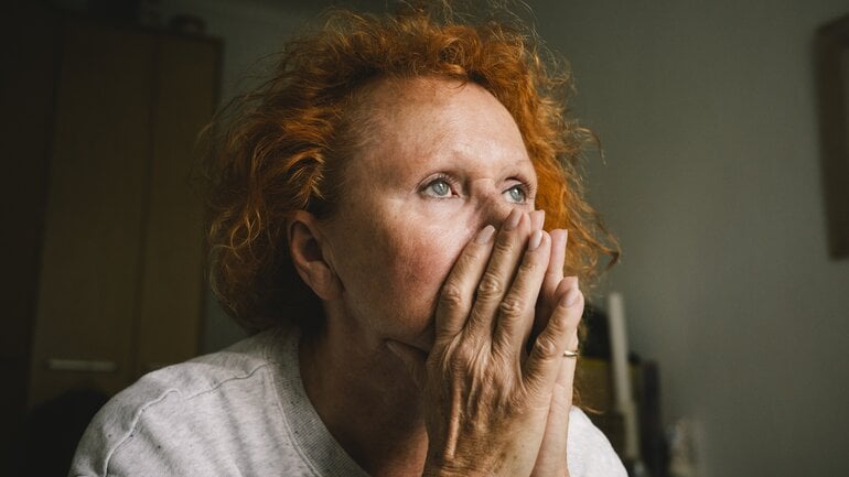 Unruhe und Angstgefühle sind Anzeichen für Herzinfarkt bei Frauen