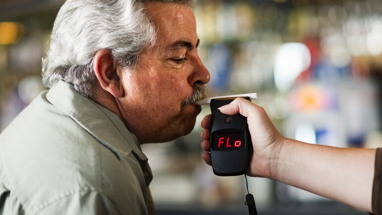 Betrunken ohne Alkohol: Das steckt hinter dem Eigenbrauer-Syndrom