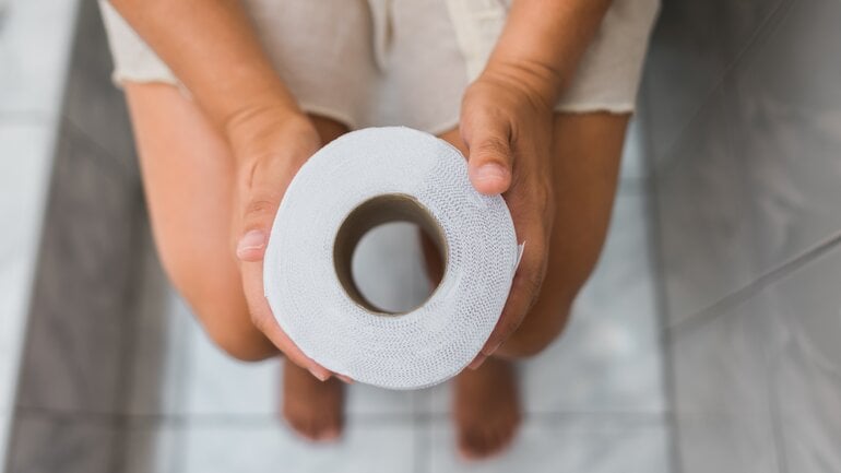 Leberentzündung: Heller Stuhl als Warnzeichen