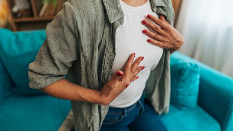 Pleuraerguss ist bei Lungenfellkrebs typisch