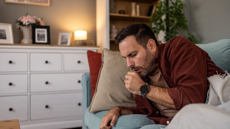 Husten mit Auswurf: Symptom bei Lungenödem