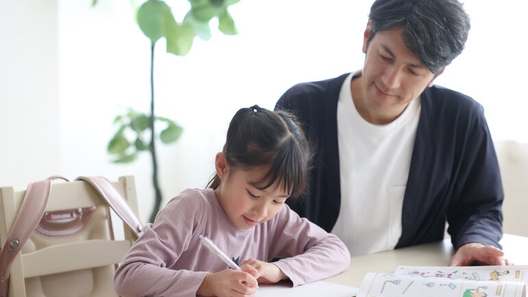 Narzisst als Vater: Lob nur bei Leistung