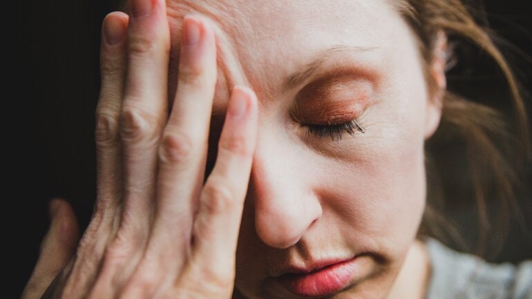 Neue, anhaltende Kopfschmerzen? An Nasenkrebs denken