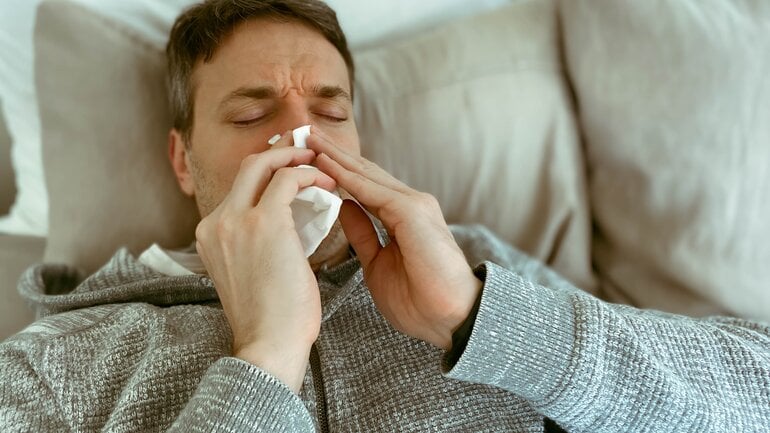 Nasennebenhöhlenkrebs: Verstopfte Nase ist Symptom