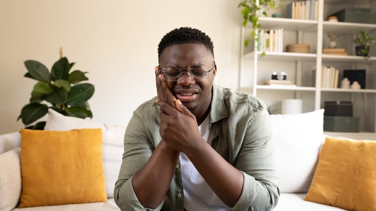 Zahnprobleme durch Nasennebenhöhlenkrebs