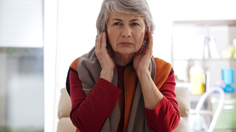 Ohrenkrebs verursacht Druckgefühl im Ohr