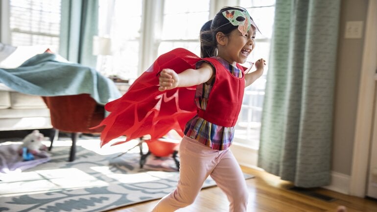 PDA-Autismus: Kinder fühlen sich im Rollenspiel wohl