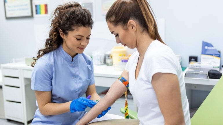 Vitaminmangel: Unterschätzte Ursache von Petechien