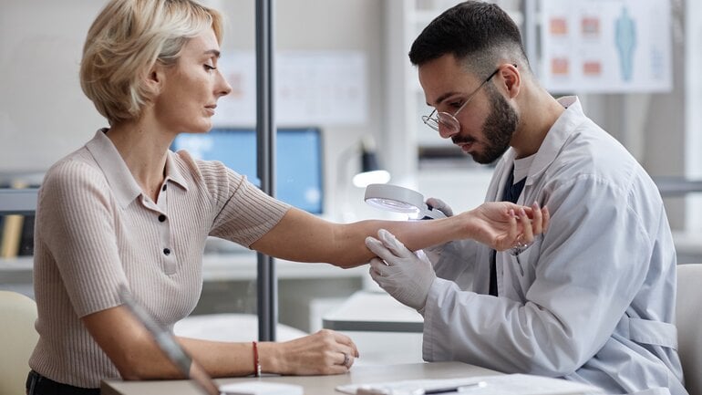Autoimmunerkrankungen: Mögliche Ursache von Petechien
