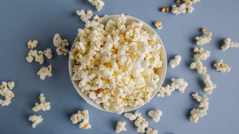 Woher hat die Popcornlunge ihren Namen?