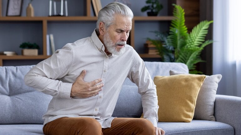 Atemnot ist Symptom bei Rippenfellentzündung