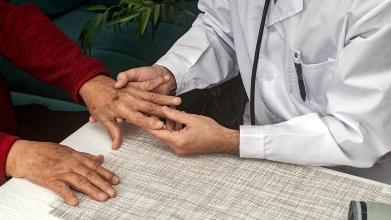 Pleuramesotheliom: Veränderungen an den Fingern und Nägeln