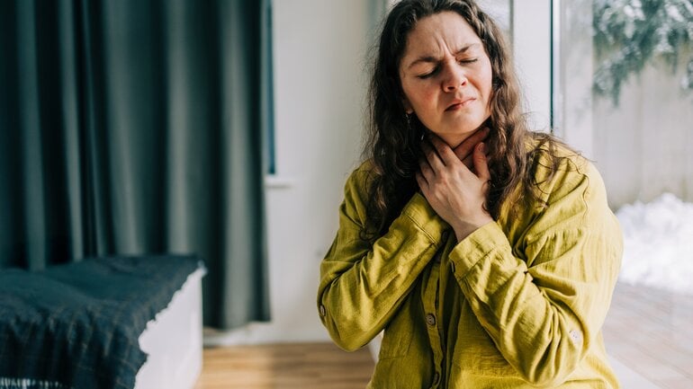 Spinaliom der Lunge: Heiserkeit ist mögliches Symptom