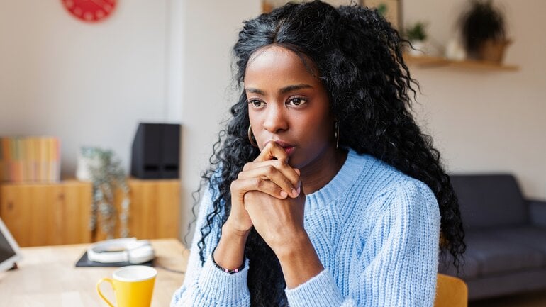 Gedankenkreisen: Typisch bei stiller Panikattacke