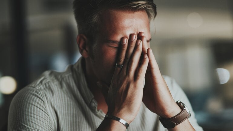 Stiller Herzinfarkt: Unerklärliche Abgeschlagenheit ist Warnzeichen