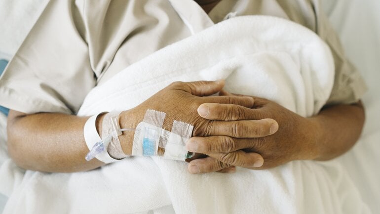 Innere Blutungen sind mögliche Komplikationen bei Krebs