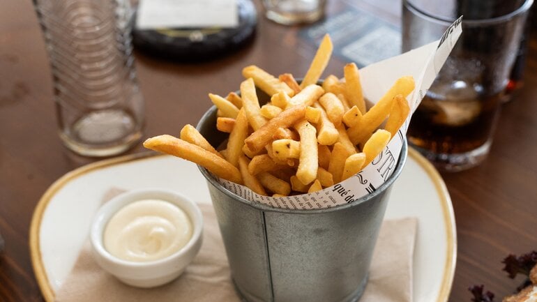 Nicht bei Hämorrhoiden: Pommes frites