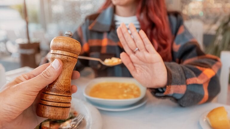 Morbus Crohn: Scharfe und gewürzte Lebensmittel besser meiden