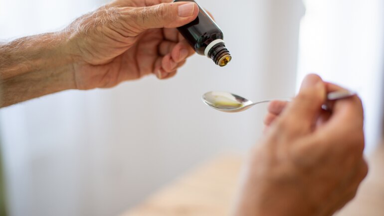 Vitamin D3 und K2: Tropfen oder Tabletten?