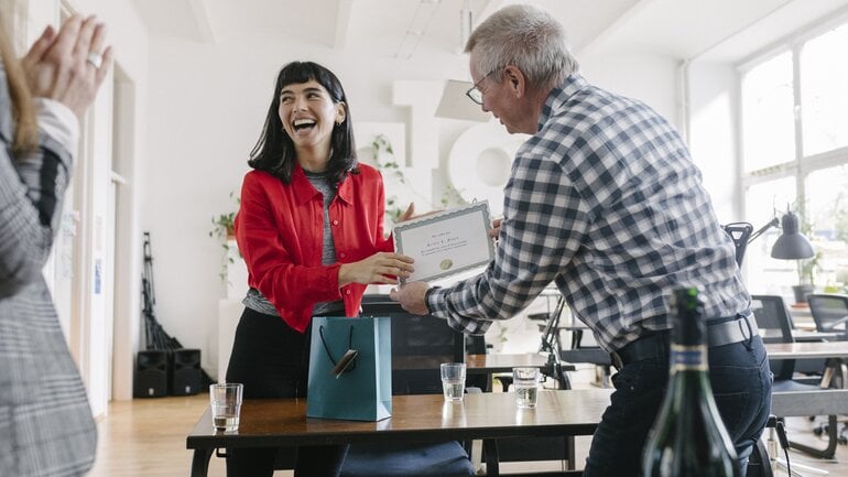 Unabhängigkeit und Erfolge ärgern toxische Menschen