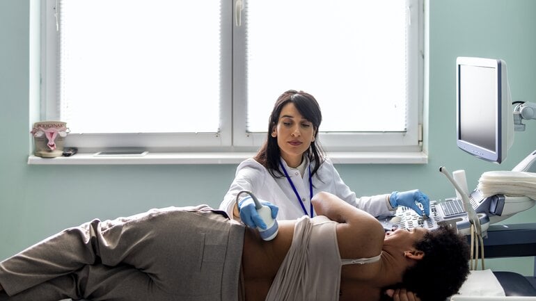 Lungenödem: Flüssigkeitsansammlung im Körper als Ursache