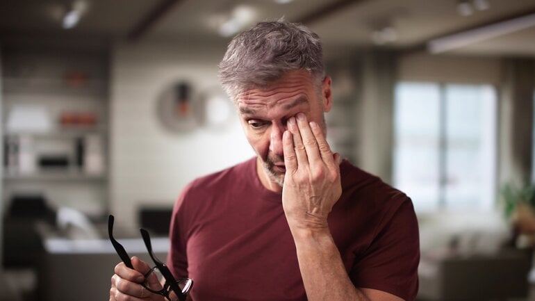 Zyste im Kopf: Sehstörungen als Symptom