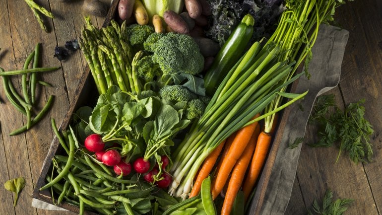 Helicobacter-Ernährung mit frischem Gemüse