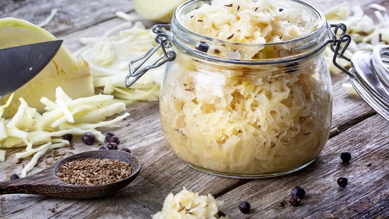 Sauerkraut: Fermentiertes Lebensmittel für einen gesunden Darm